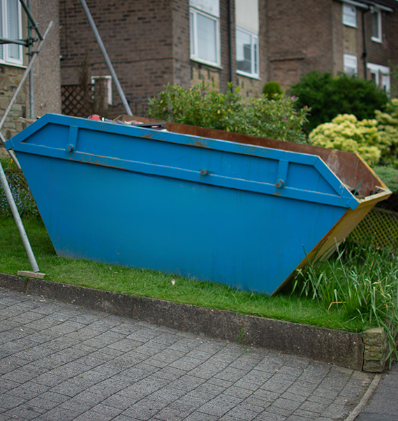Maxi Skip Hire Yeadon - Large Waste Skip for Home Renovations